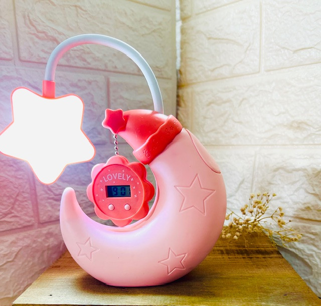 چراغ مطالعه ماه