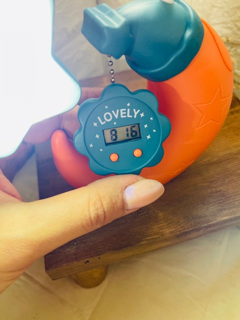 چراغ مطالعه ساعت دار