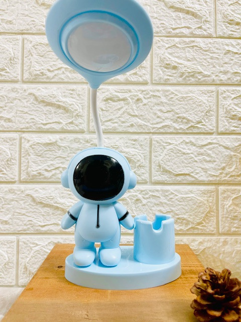 چراغ مطالعه جاقلمی دارفضانورد