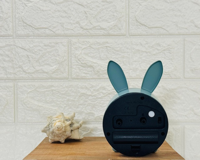 ساعت رومیزی خرگوش