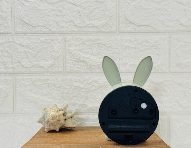 ساعت رومیزی خرگوشی