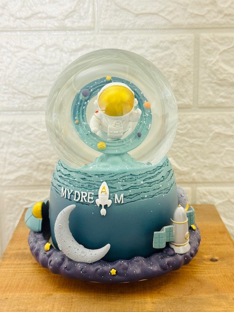 گوی موزیکال بدنه چرخشی فضانود لاکچری