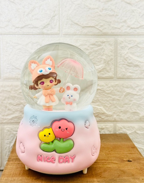 گوی موزیکال سه بعدی دخترچتردار