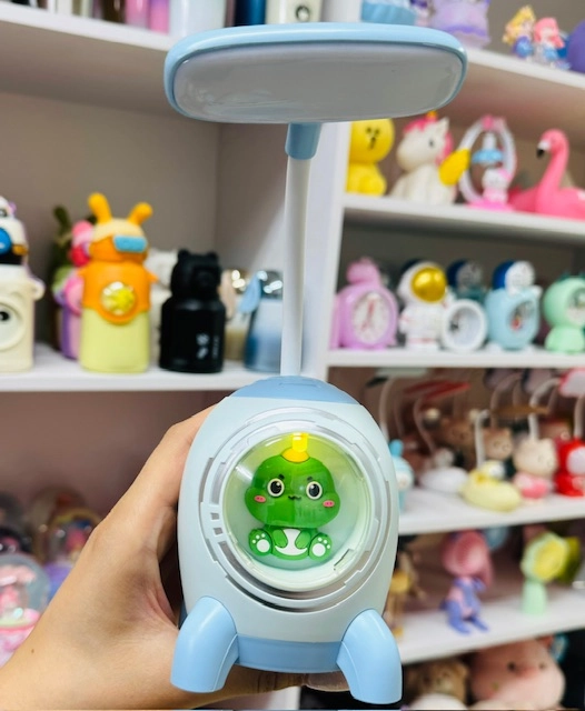 چراغ مطالعه و شب خواب دایناسوری